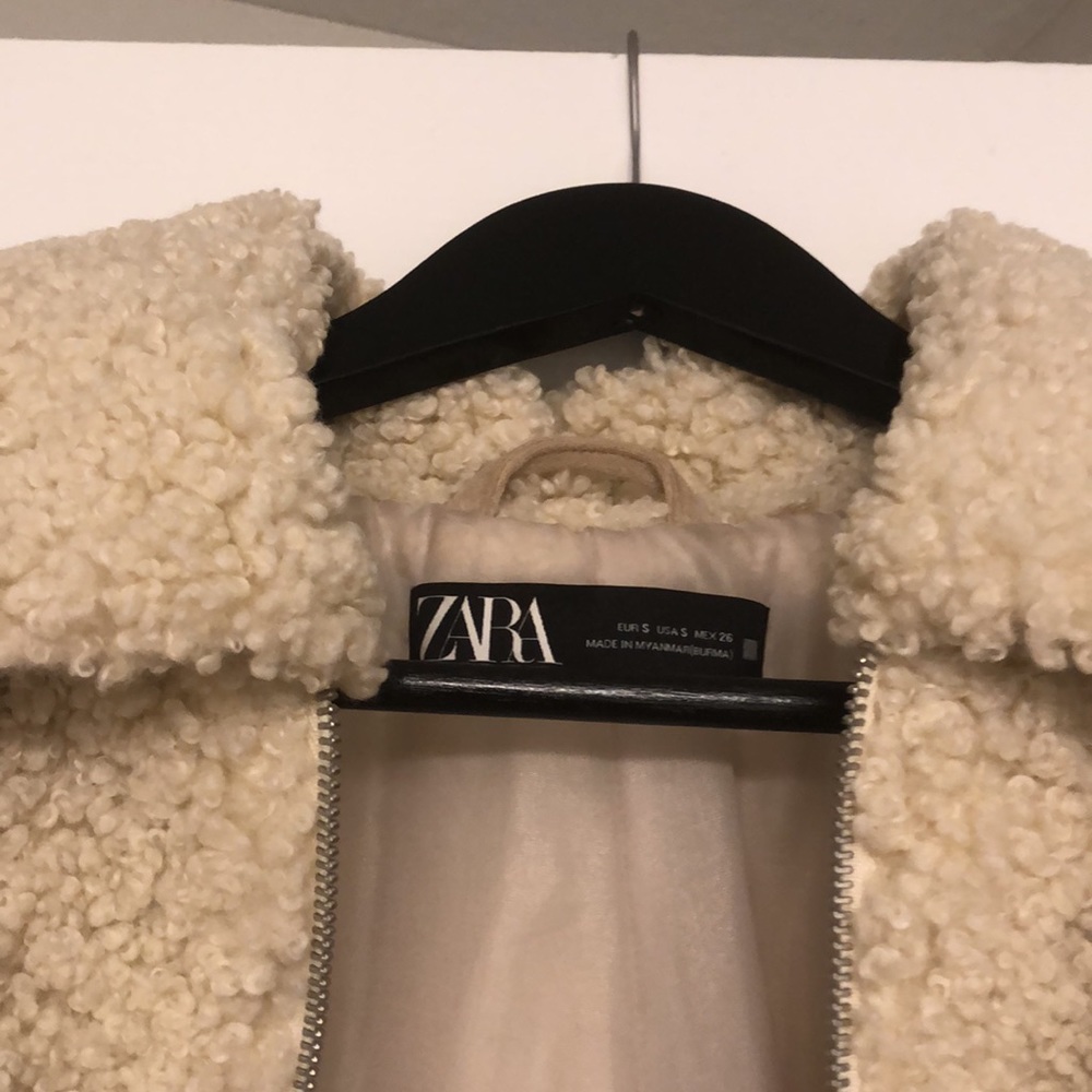 Zara cream fluffy coat - Picture 3 of 4